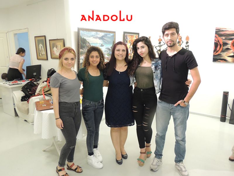 Yağlı boya Resim Sergisinde Adana