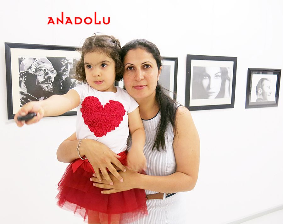 Karakalem Resim Sergi Düzenleyenler Adana