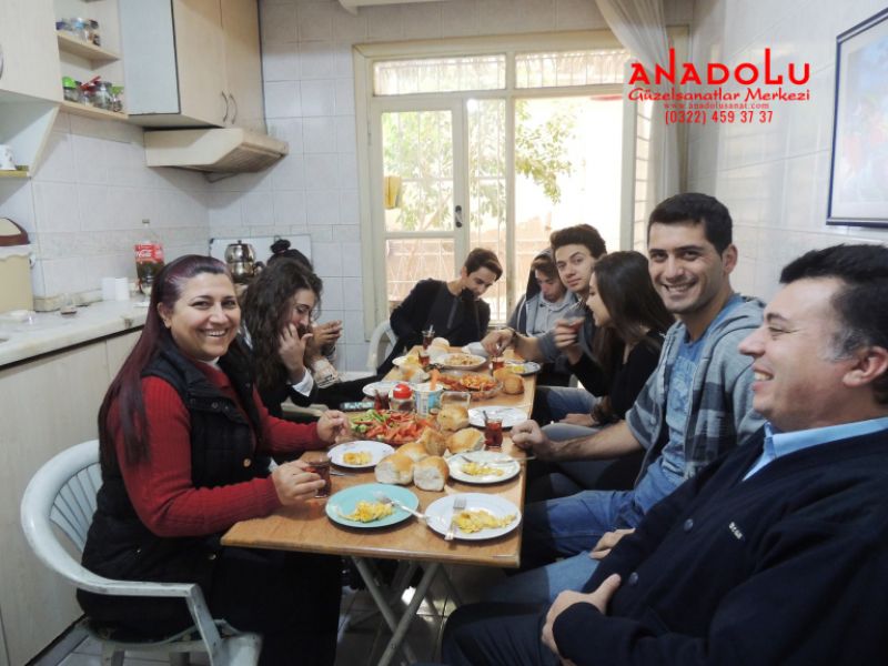 Anadolu Güzel Sanatlarda Karakalem Çizim Atölyesi Adana