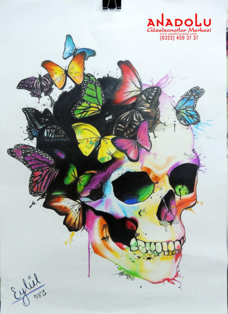 Kuru Boya Tekniği İle Yapılan Kuru Kafa Çizimleri Adana